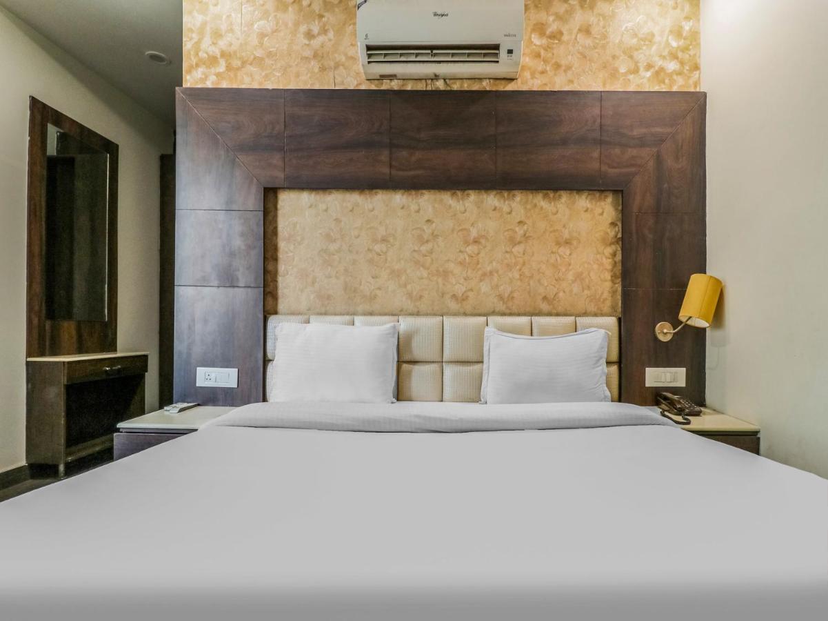 Oyo 1977 Hotel Grand Galaxy أمريتسار المظهر الخارجي الصورة